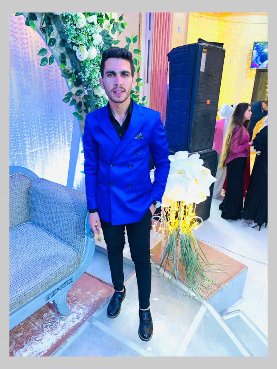 الزمن مبيغيرش قيمة حد بس الناس بترخص نفسها بأفعالها .💙