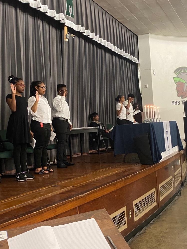 madisoncusd12's tweet photo. Madison Junior High School inducted the 2022 class of the National Junior Honor Society tonight at the Carol Hamm Auditorium. Congratulations to the new members!! https://t.co/yDjN1O69Ck