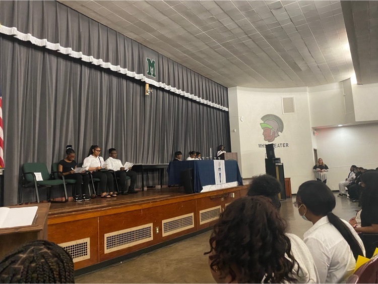 madisoncusd12's tweet photo. Madison Junior High School inducted the 2022 class of the National Junior Honor Society tonight at the Carol Hamm Auditorium. Congratulations to the new members!! https://t.co/yDjN1O69Ck