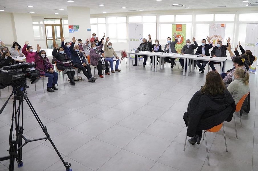 jvalencialab's tweet photo. SESIÓN EXTRAORDINARIA DEL COMITÉ AMBIENTAL COMUNAL CORONEL PARA INFORMAR DE INICIO DE CIERRE DE BOCAMINA 2
 
Coronel no debe seguir soportando la carga ambiental de las emisiones y la contaminación bajo argumentos de seguridad energética. Se entregaron propuestas y acuerdos. https://t.co/2KFLFt3wGG