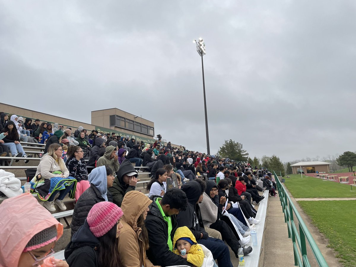 drronyortega's tweet photo. Your @OmahaBryanFC team are District 7 Champs and State Bound for the second time in school history @OPS_BryanHigh! Our boys continue to beat the odds in soccer and in life!  #WeAreBryan #LosOsos #SiSePuede #OPSOrgulloso https://t.co/gzBxT44MqG