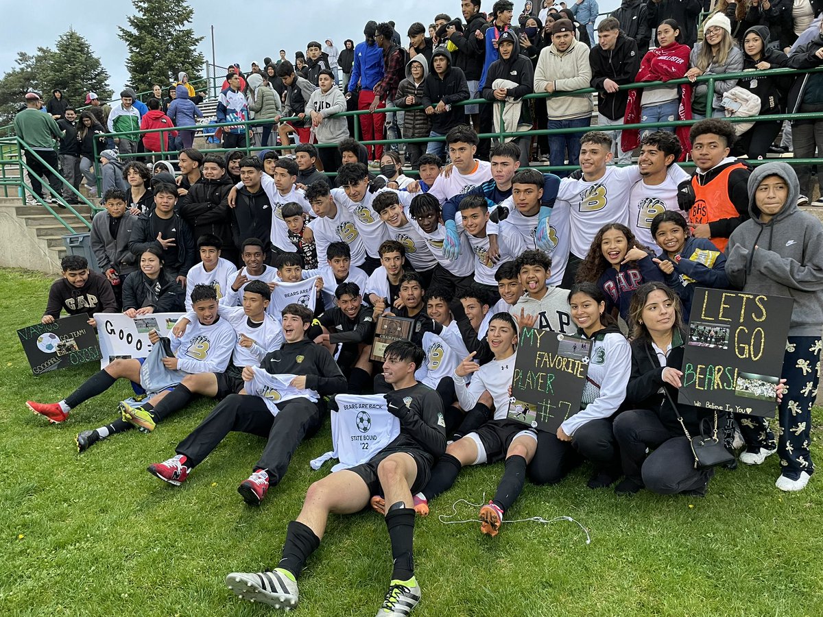 drronyortega's tweet photo. Your @OmahaBryanFC team are District 7 Champs and State Bound for the second time in school history @OPS_BryanHigh! Our boys continue to beat the odds in soccer and in life!  #WeAreBryan #LosOsos #SiSePuede #OPSOrgulloso https://t.co/gzBxT44MqG
