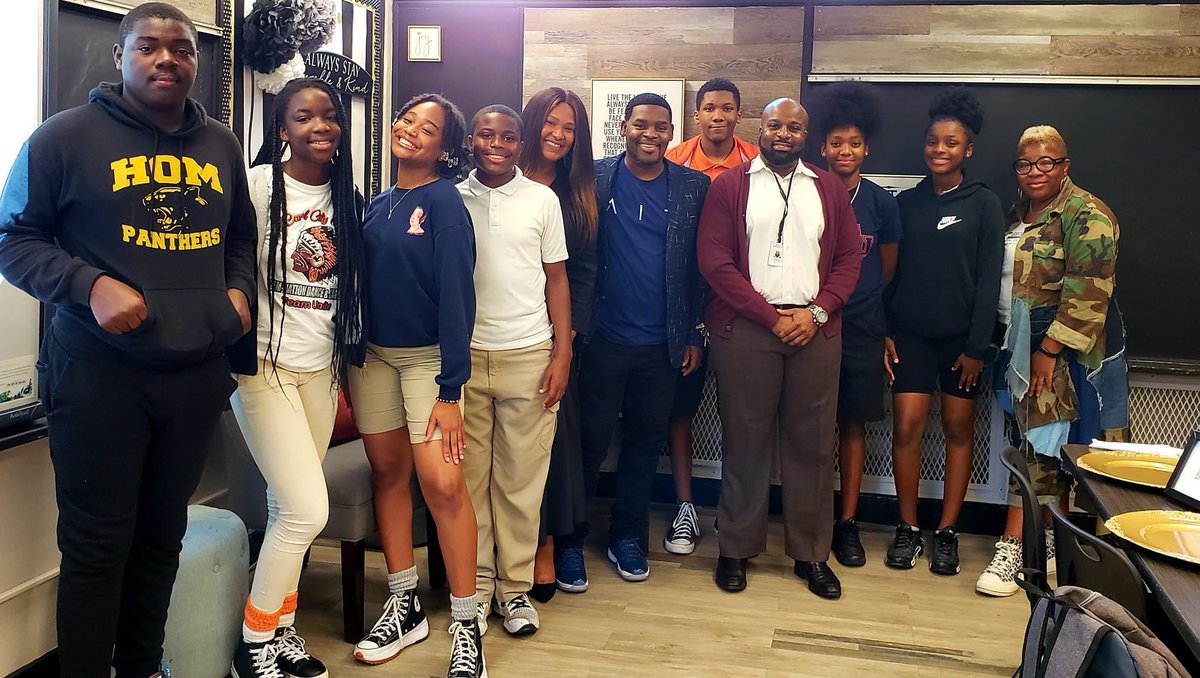 CCMSChiefs's tweet photo. National Day Of Prayer at CCMS 🧡🖤 Thank you Mrs. Jean for hosting the National Day of Prayer Breakfast with our very own Bible Club students and Chief staff. ☺️ @AndyHarrison583 @ShekinahMac @RomuloEspinosa https://t.co/bwFBGCW469