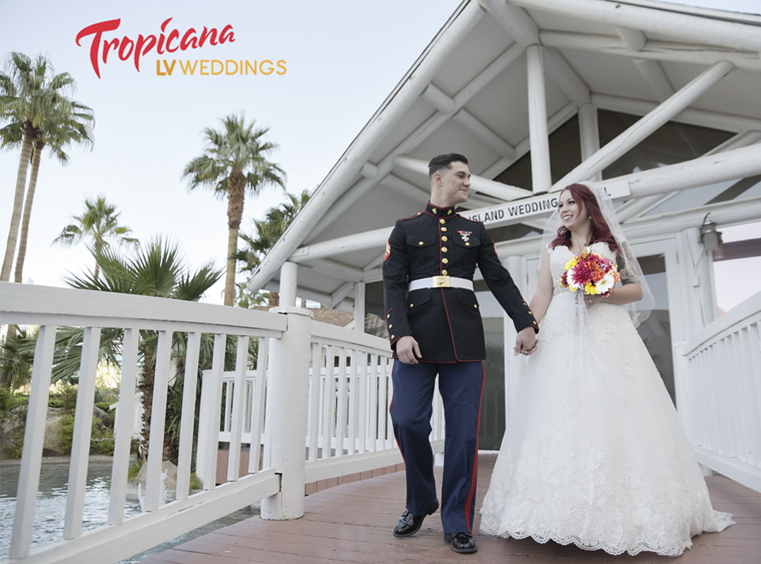 EverAfter702's tweet photo. $150 wedding in the month of May to honor those that serve and have served 🎖️🦅 "WED4FREEHERO" at checkout 

https://t.co/y7xmT5YsmK 🇺🇸

#SemperFi #wedding #LasVegas #lasvegasstrip #marines #MemorialDay #VeteransUnite #weddinglife #vegaslife #vegas #usmilitary https://t.co/hl0Zoxv1Xx