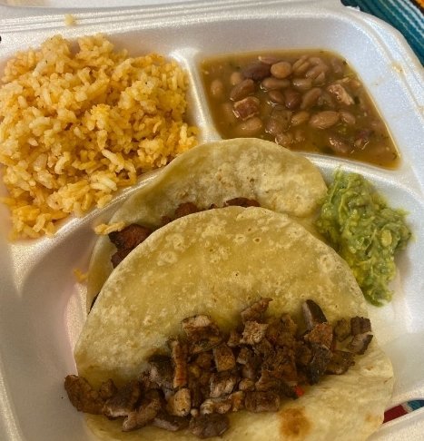 yvonne_cortina's tweet photo. Tacos, because teachers can't survive on apples alone! 🌯🌮🍎 @GarciaAnnieM @janetrodarte21 https://t.co/Huj2qUNxVr