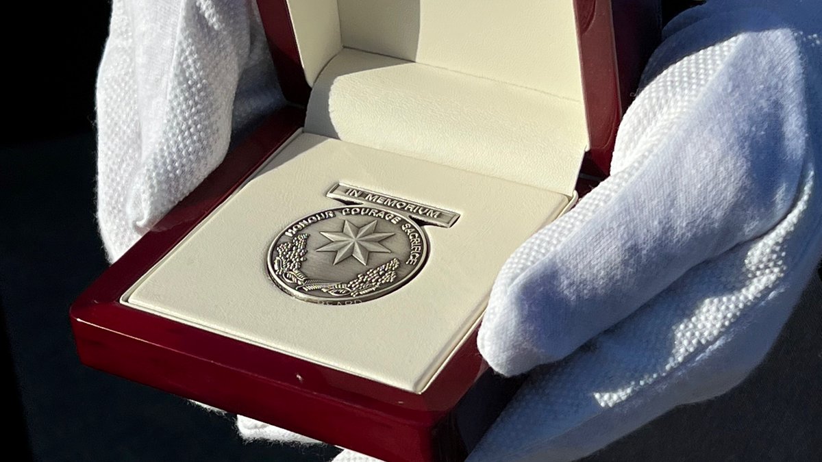 AFACnews's tweet photo. Today we commemorated those members of the fire and emergency services community who have died in the line of duty at the National Memorial Service on the banks of Lake Burley Griffin. We will always remember their courage and sacrifice. 

Photos: Gary Hooker AFSM https://t.co/xSxZpQheRU