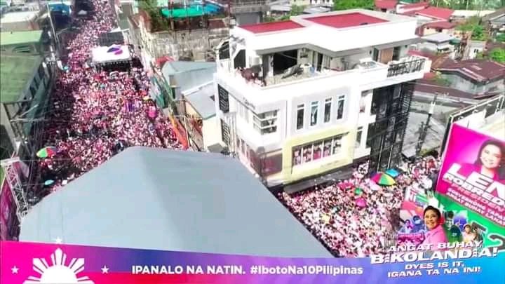 ErginaRose's tweet photo. Sorsogon is pink 🌸🌸🌸 https://t.co/YzFwR7K6G6