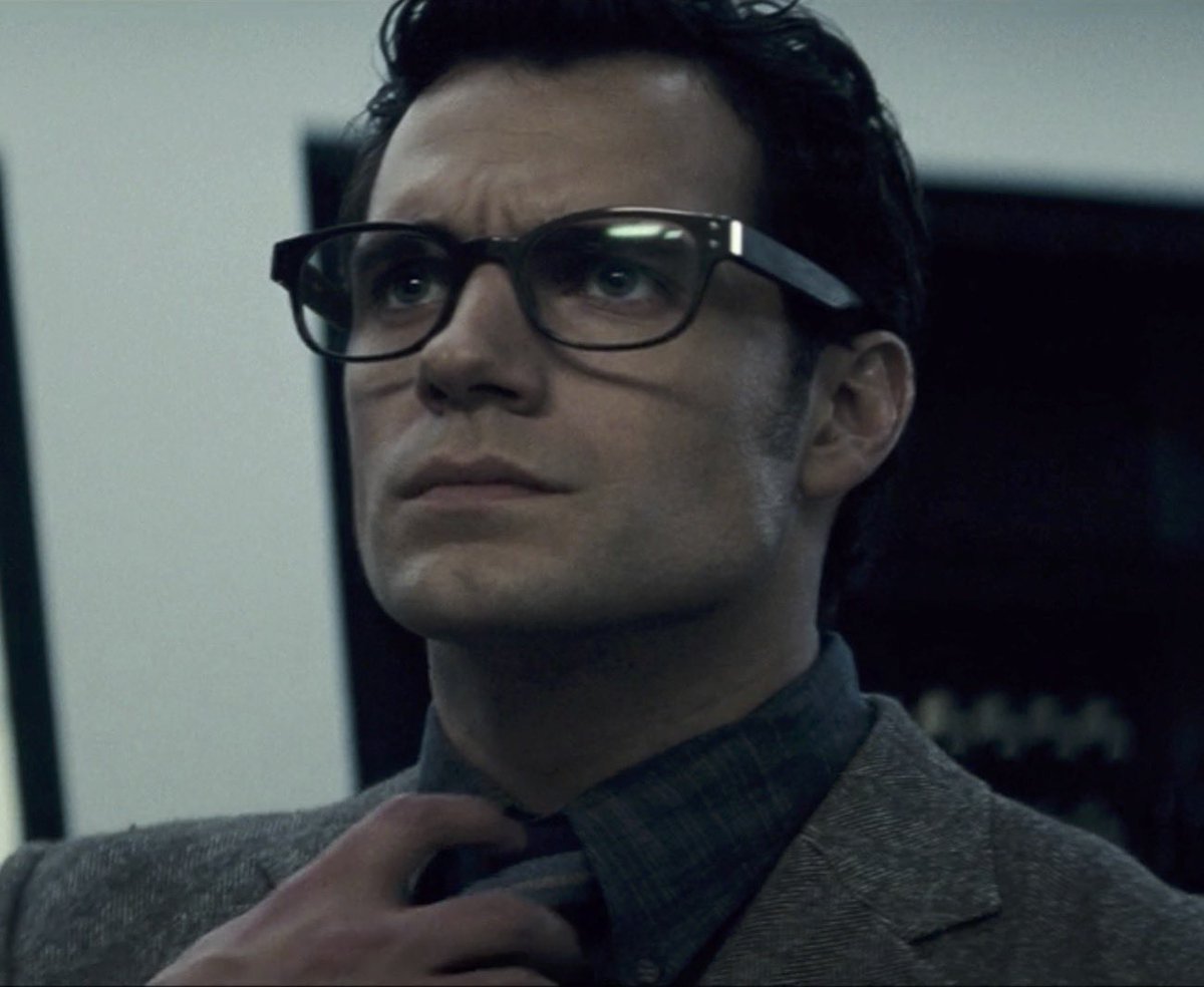 ClarkJoeDCEU's tweet photo. #HenryCavillSuperman (and Clark Kent 😉) https://t.co/jsw1zR1YoX