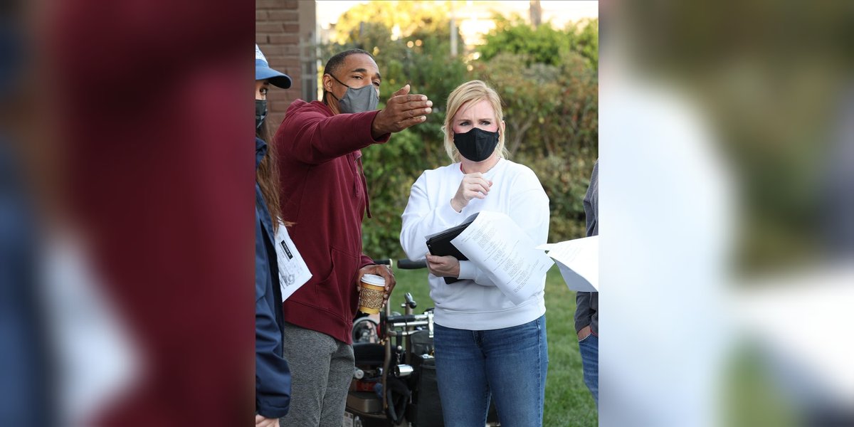 station19source's tweet image. "#bestcast #bestcrew

Special #shoutout to @KristaVernoff and @staceykblack for giving a brother a chance to get his #director on

I see you @boriskodjoe &amp;amp; #ChristyMenefee (our fantastic medical consultant)

#station19 #directorslife"

@JasonWGeorge via @Station19 IG

#Station19