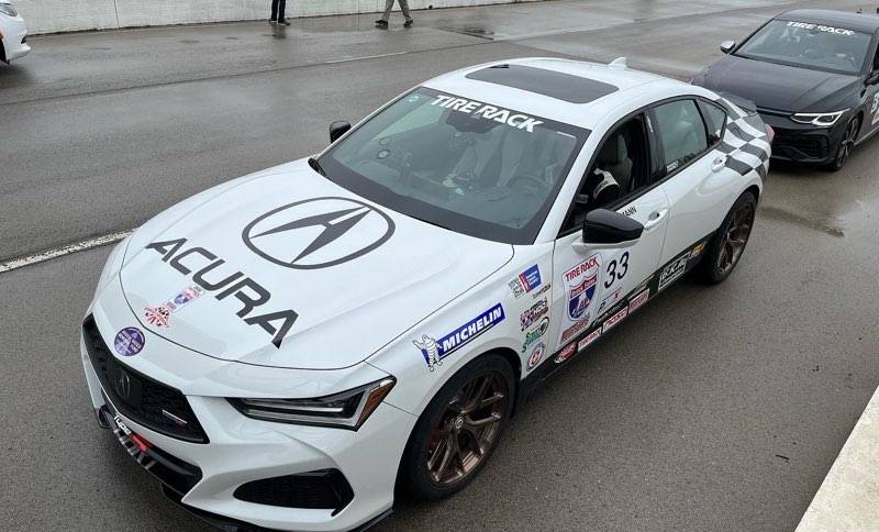 nic_hammann's tweet photo. Day 5 of @tirerack #oloa2022 complete from @HeartlandPark Topeka, KS! Finished P4 overall thanks to the SH-AWD in AM session and 29th overall in our @Acura TLX Type-S! Hoping for more rain tomorrow! 🤞 @HondaInOhio https://t.co/VsP1ChstA3