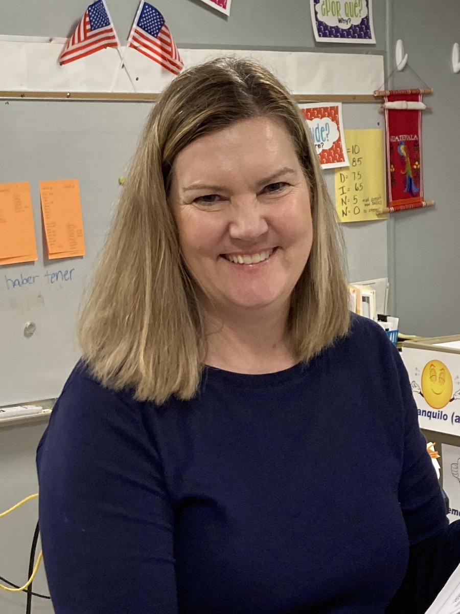 Warrior teachers in action! We are so grateful for your hard work and dedication. Ms. Niffenegger, you give your students so much and enrich their lives. You make <a href="/CRWashingtonHS/">CR Washington</a> a better place to be! We appreciate you! #TeacherAppreciationWeek #cWrPRIDE