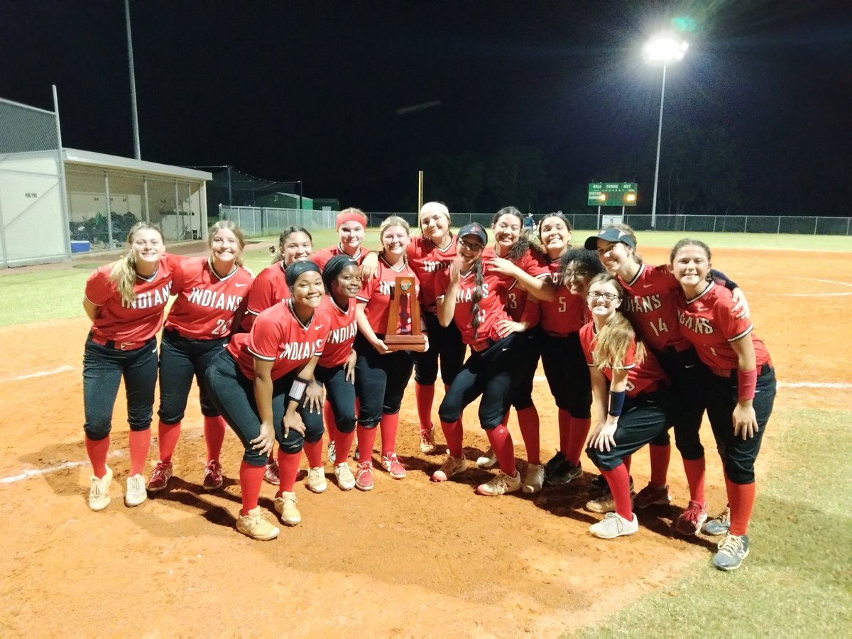 Congrats to the 2022 5A District Girls Softball Champions. EAST BAY INDIANS!!! 🏆 🏆 🏆