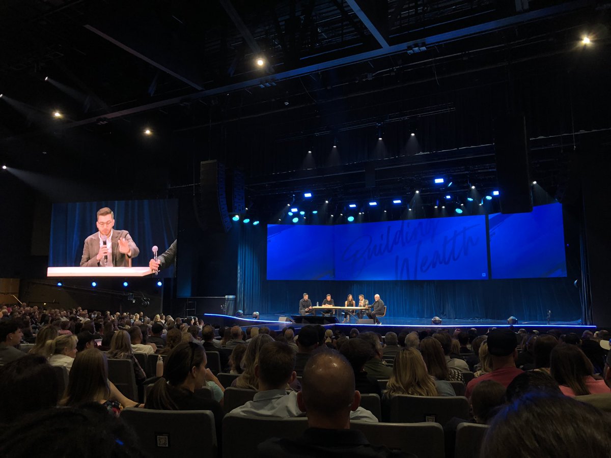 dachurchman's tweet image. #RAMSEYEVENTS @DaveRamsey great night thank you.