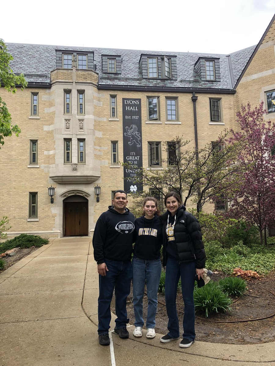 PsychLopez's tweet photo. Just like that Freshman year’s a wrap for this beautiful young lady @NotreDame ! Go @bellalala_2 @PsychRodriguez   💚❤️💜💚❤️💜 https://t.co/LBzc5MbI6N
