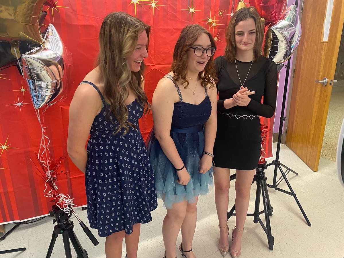 cpsbtv's tweet photo. TV Production students participated in a Virtual Red Carpet event with organizers of the Film Prize Jr. Louisiana Film Festival. The students produced four short films that will be featured at the film festival in Shreveport, May 13-15. https://t.co/dBMddS0OQ1