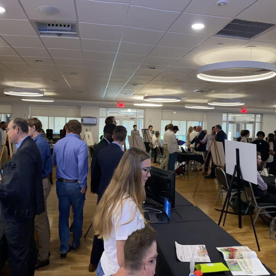 SCOREChapter87's tweet image. SCORE Mentors  Volusia Flagler&apos;s own Jack Phifer attended the Prince Entrepreneurship Program Awards dinner at Stetson University.

There were over 100 in attendance and it included an Expo where all the Prince Program student business ideas were on exhibit.