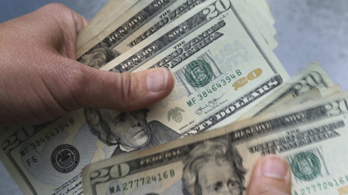 WTKR3's tweet photo. Owner of 3 Virginia Beach businesses pleads guilty to $2.7M tax fraud https://t.co/HWEv2atIMp https://t.co/PQt23zFX89