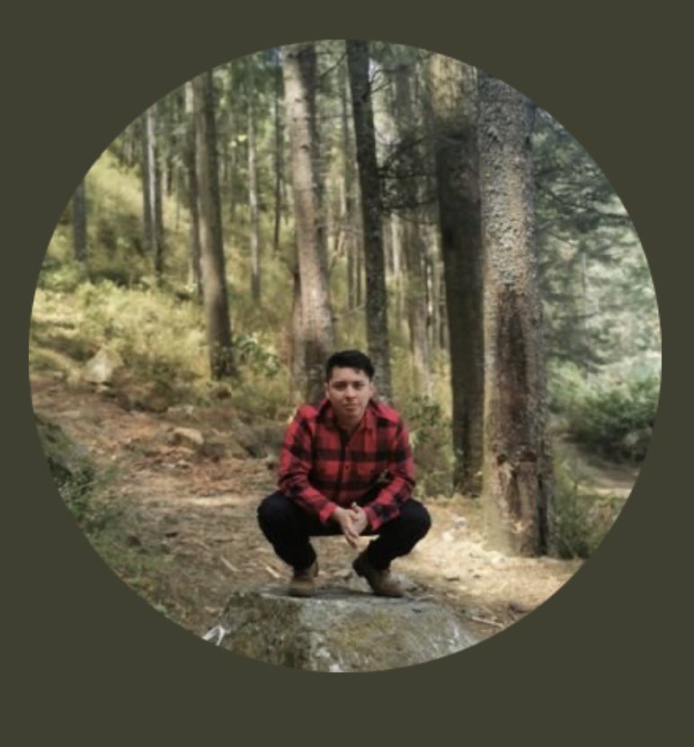 güey es neta que este pinche feo insulto a mí lic?, verga güey, mátate por que yo no andaría con esa cara por la calle alv