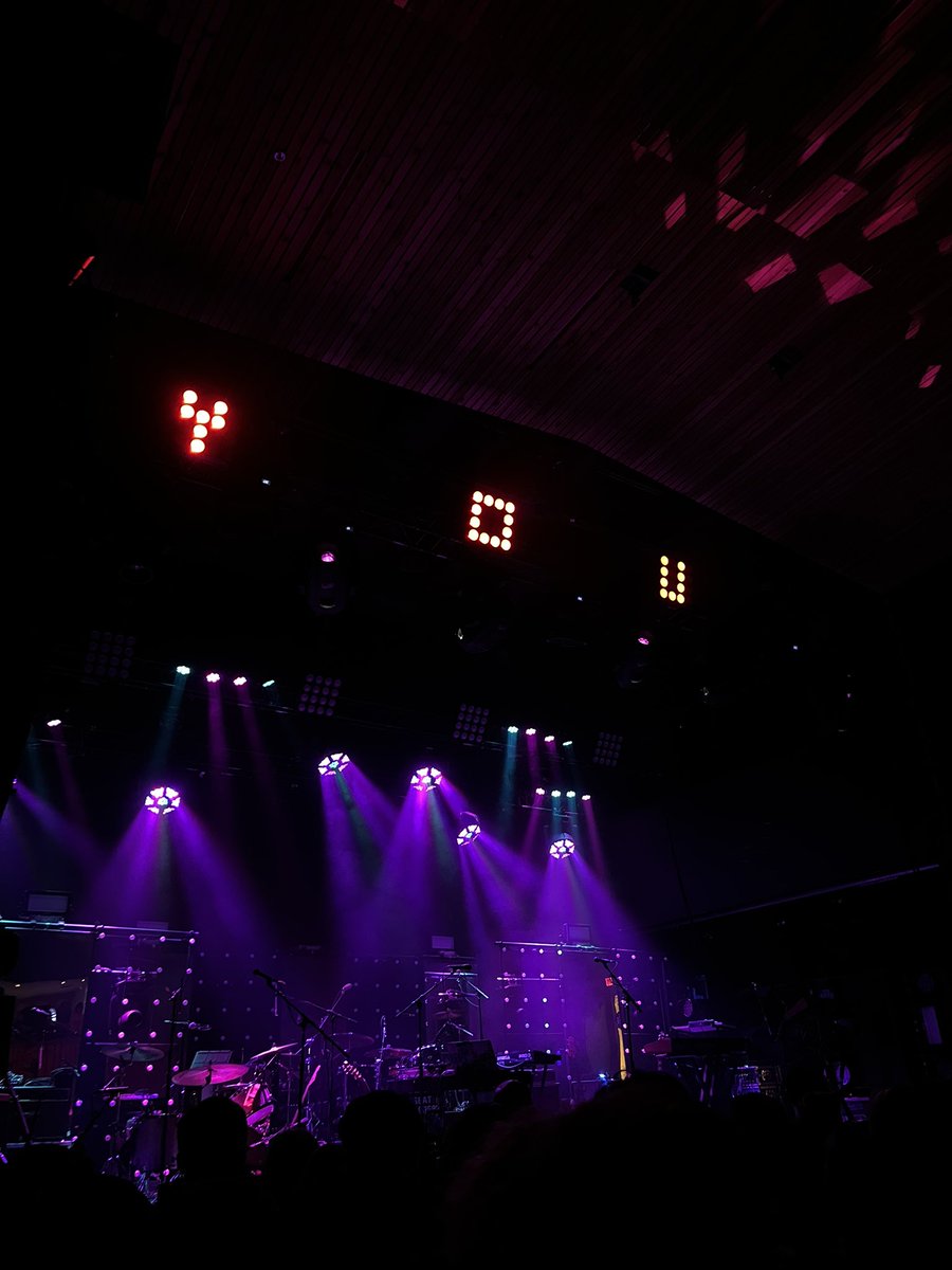 ひろし tweet media