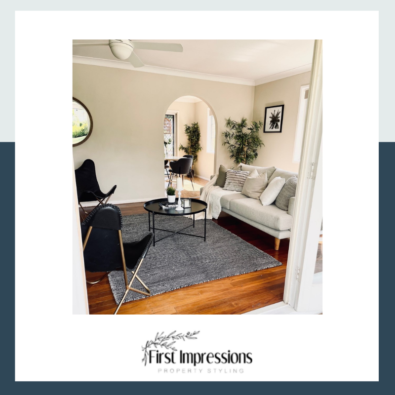 Stephan56582186's tweet photo. Love these butterfly chairs 😍 Happy Fri-Yay!

#weekend #livingroom #inspo #livingroomstyling #propertystyling #queensland #brisbane #realestate #brisbanerealestate https://t.co/xMYN4M38VD