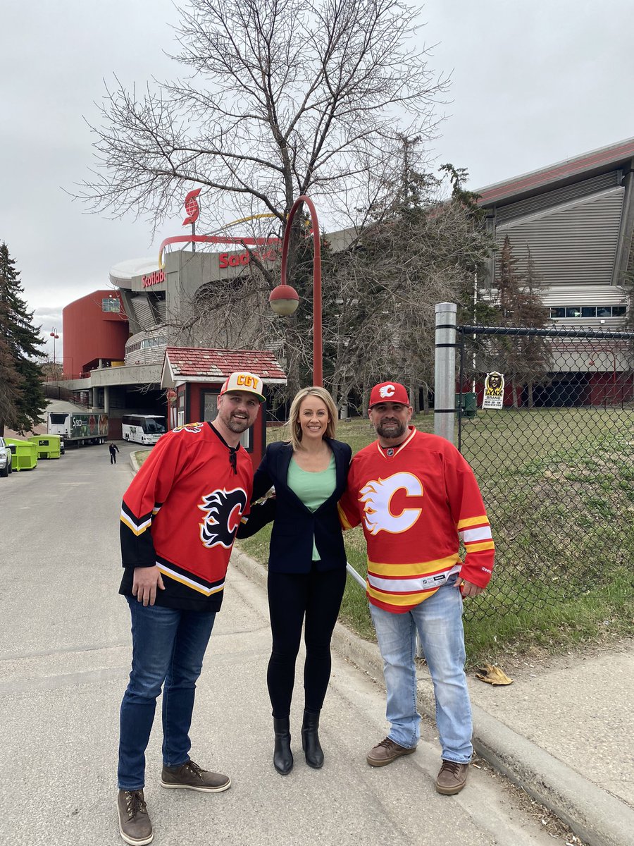JohnsonCPW's tweet photo. @nedsy and I met @tvnatasha before game 2.  Must be good luck although she is wearing green.  #GoFlamesGo https://t.co/cFqg4ausHN
