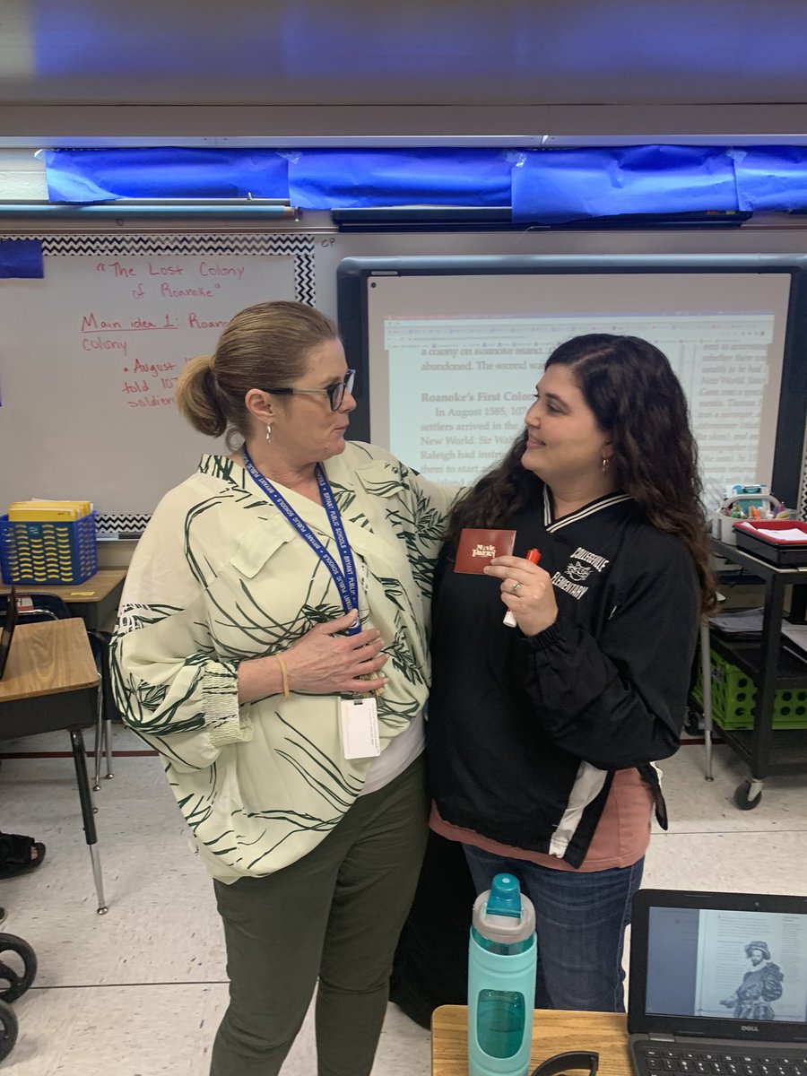 TamiKEdwards's tweet photo. @KWalters_Bryant thank you for “appreciating” our teachers this week! https://t.co/VxT24zN45M