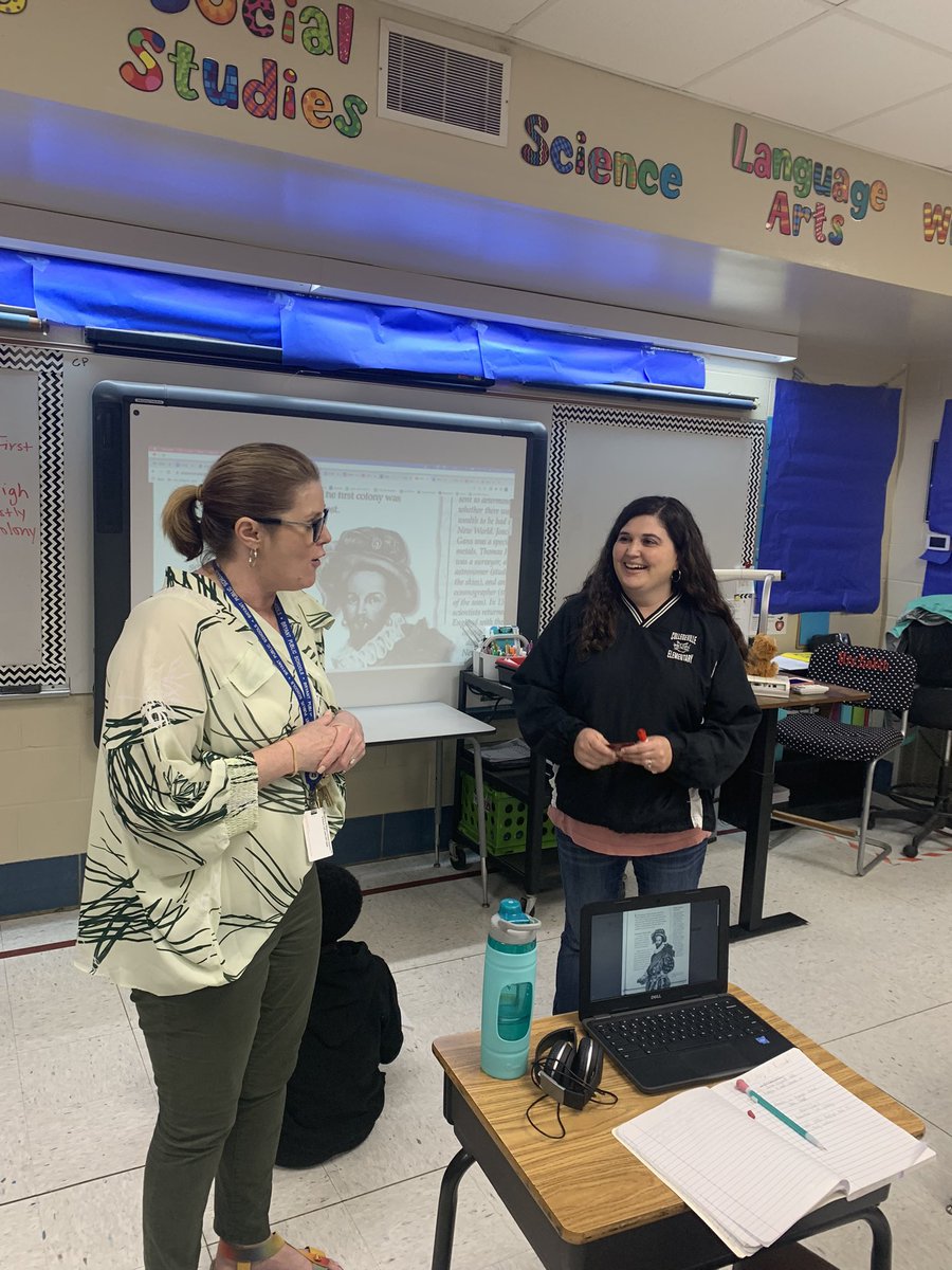 TamiKEdwards's tweet photo. @KWalters_Bryant thank you for “appreciating” our teachers this week! https://t.co/VxT24zN45M