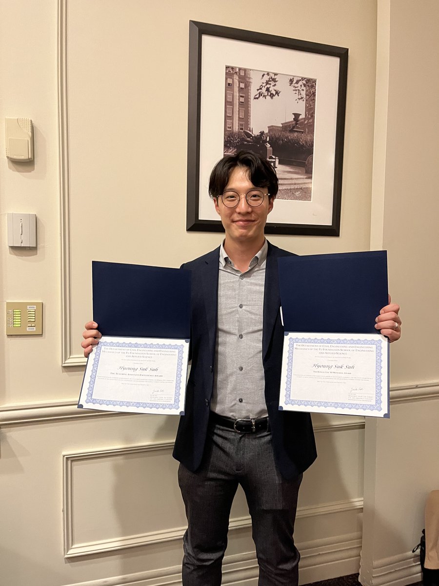 Poromechanics's tweet photo. Our ARO-supported research (first author = Hyoung Suk Suh) on ice lens formation in frozen soil has just been accepted by IJNAMG.
Abstract:
https://t.co/NvYd086lVT
Preprint:
https://t.co/3D5UBVNZ6W
#icelens #phasefield #freezinginducedfrature #climatechange #sustainability https://t.co/C2G51IXJ6u