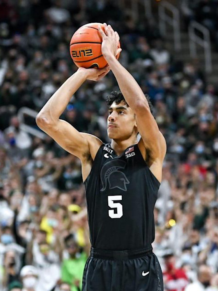 BasketballXtra's tweet photo. Michigan State Spartans guard Max Christie has reportedly received an invite to the NBA Draft Combine 🔥🏀🔥 #NBA #Basketball https://t.co/J47gNPYuoK