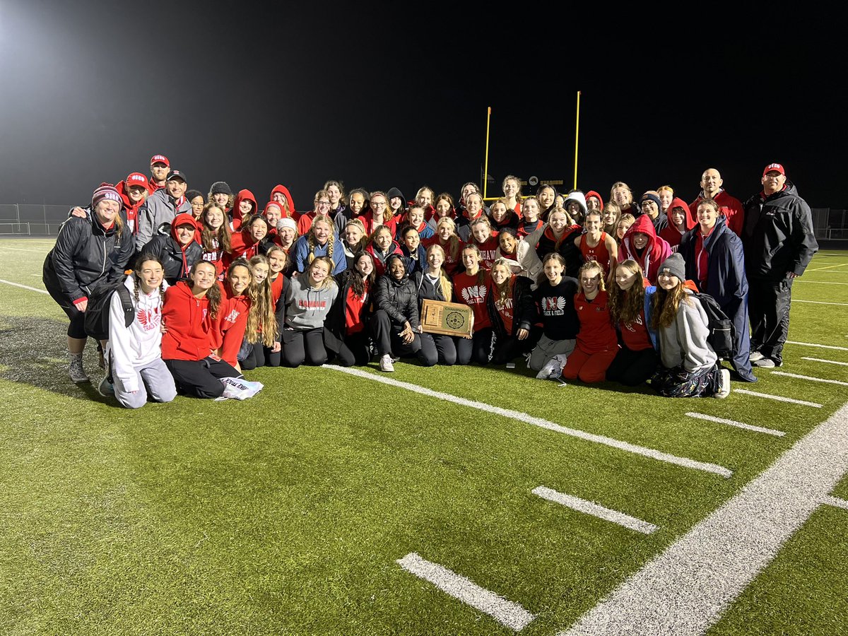 NCHSRedhawks's tweet photo. Congrats to our DVC CHAMPS!!!! Way to go, @NCHSTrackXC 🏆❤️ #bebold203 https://t.co/oQv0akq6DH
