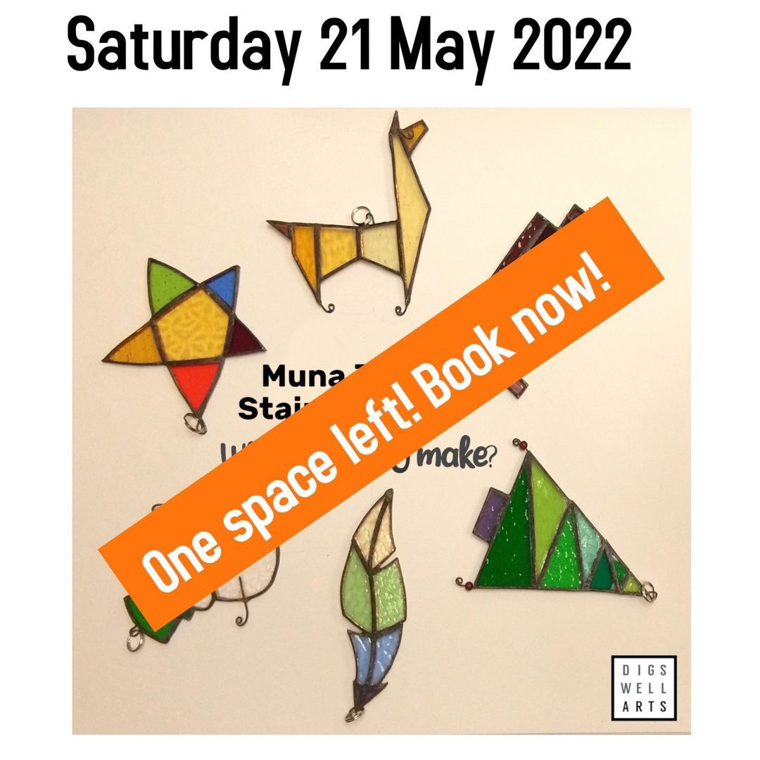 DigswellArts's tweet photo. Book today for 21 May!  There is only one place left on the fabulous Copper Foiling taster #inpersonworkshop at our Fenners site.  Hosted by expert glass DAT fellow @MunaZuberi #glassart #workshop #copperfoiling  #digswellarts book online at https://t.co/8zSFmscHIW https://t.co/CmuvfTHjvK