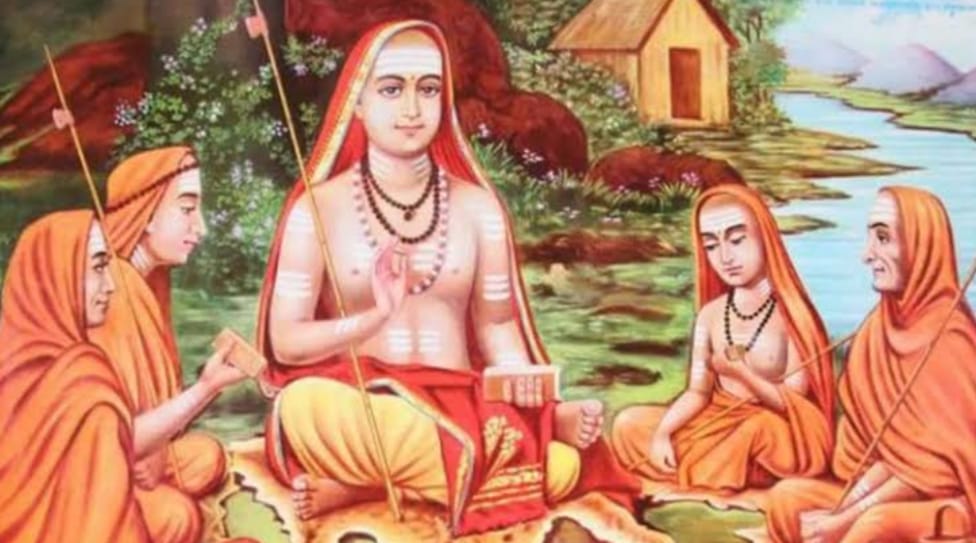 omprakash678's tweet photo. My humble Pranams to the founder of #Advaita school of philosophy Sri #Shankaracharya on #ShankaracharyaJayanti
#AdiShankaracharya established 4 peeths & provided the responsibility of each Veda to each #peeth..
#आदिगुरु_शंकराचार्य_जयंती
#ShankaraJayanti #ஆதிசங்கரர் #சங்கரர் https://t.co/VU8uK76gF8