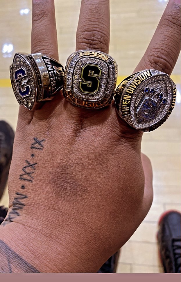 Alexa play Hate it or Love it…