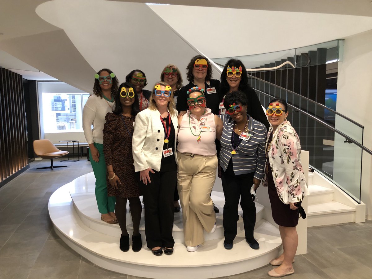 Lori Perlstein tweet media