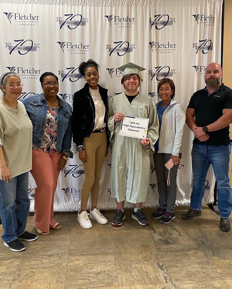 FletcherAdultEd's tweet photo. Congratulations to Ian! He completed his high school equivalency diploma and will be graduating later this month. Ian is pictured with his mom and Fletcher’s WorkReady U and Falcon Academy faculty and staff. 
#myfletcher #workreadyu #HSE #defythelimit #graduate https://t.co/SC3QjupCzS