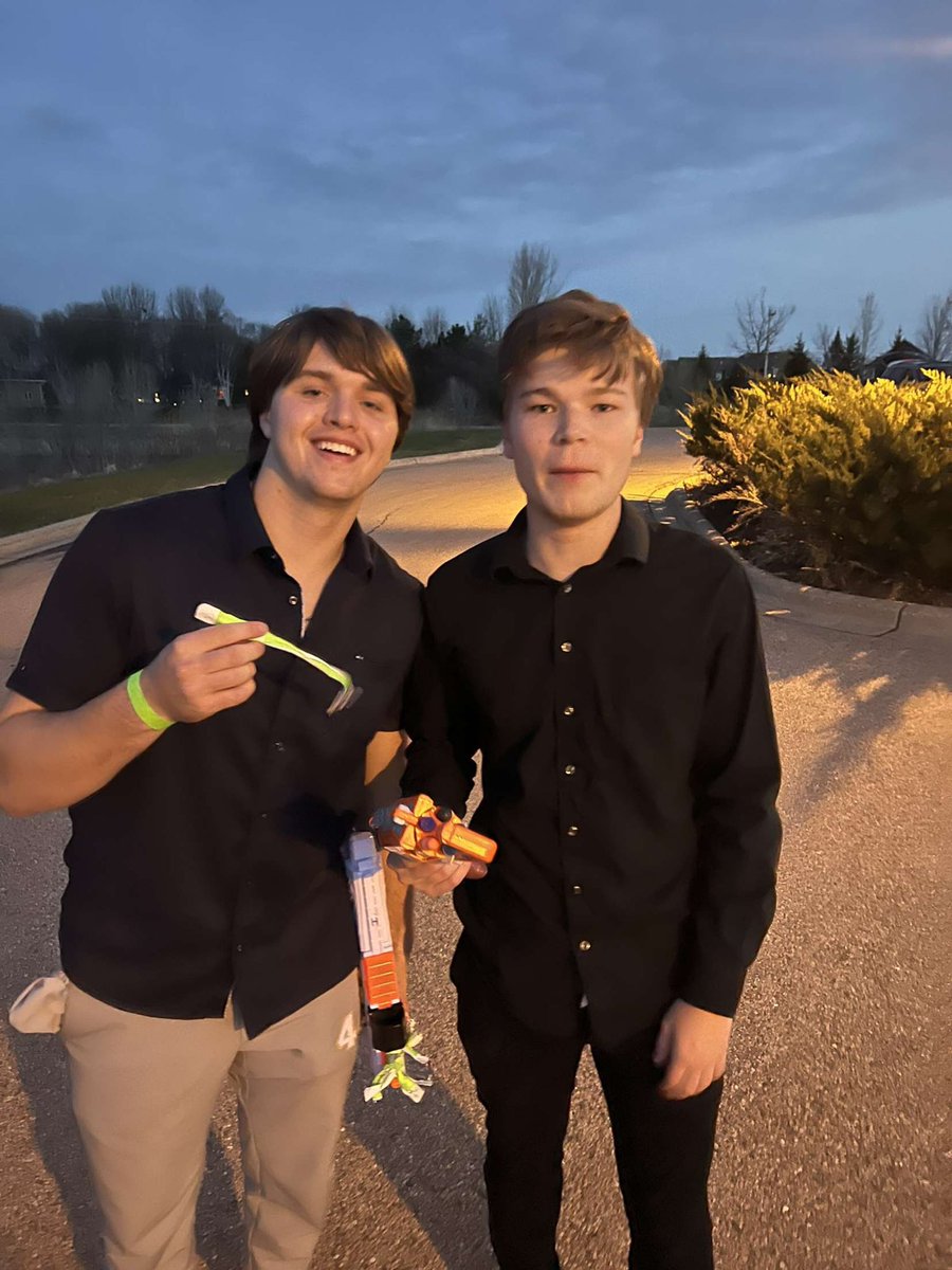 Bus boy from axels down @channerf22 from team lana