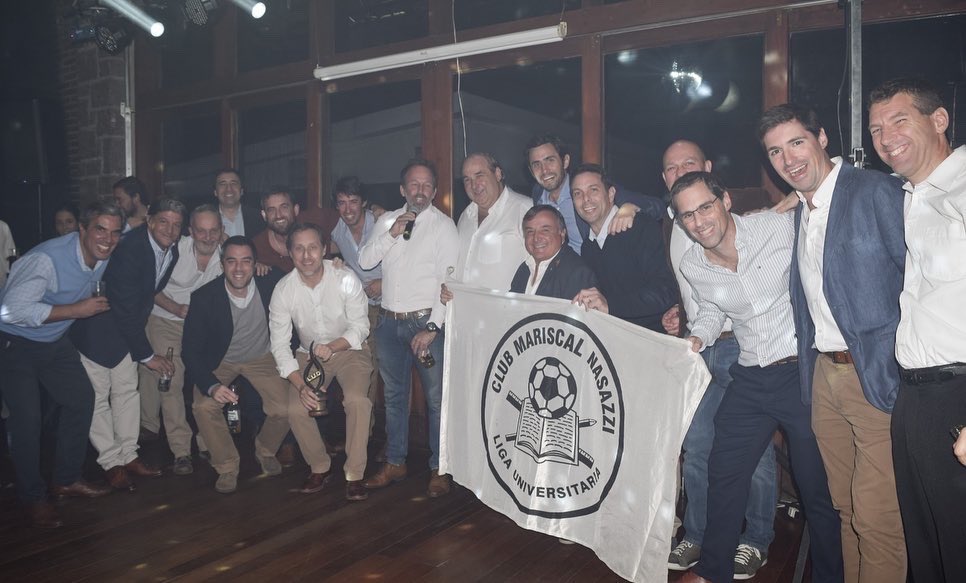 Y si de homenajes hablamos, había uno que no podía faltar, 

GRACIAS POR TODO GORDO <a href="/gonzalobonino/">Gonzalo Bonino</a> !!!

#42años