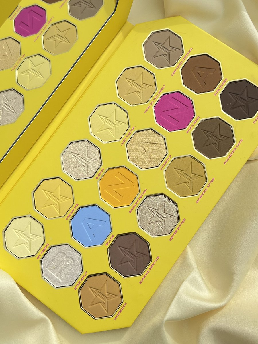Who’s ready tomorrow is the day 🍌 #BananaFetish will be available!! 👏🏼💛 <a href="/JeffreeStar/">Jeffree Star</a> #jeffreestarcosmetics