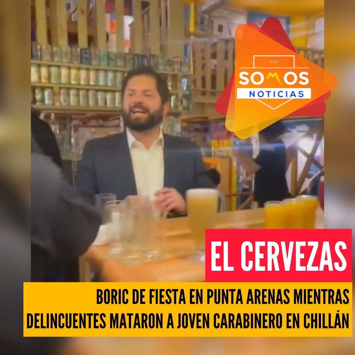 SomosConceCL's tweet photo. Con total indolencia el Presidente @gabrielboric se fue de carrete en Punta Arenas mientras Carabineros llora a mártir asesinado en Chillán #MerluzoCobarde #ElCervezas https://t.co/pmxM0ggj5F