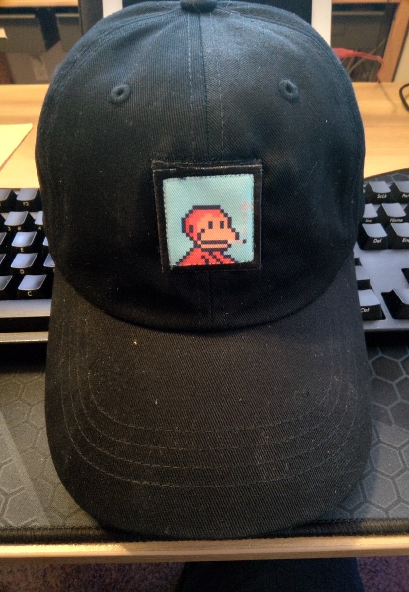 DexterJWatts's tweet image. Physically entangling my @thugmonkez with my slick @rightclicksave8 hat. This thing is so dope!!!