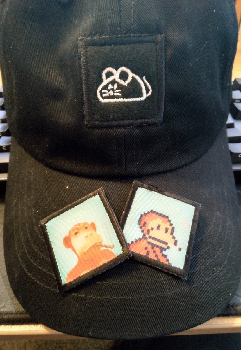 DexterJWatts's tweet image. Physically entangling my @thugmonkez with my slick @rightclicksave8 hat. This thing is so dope!!!