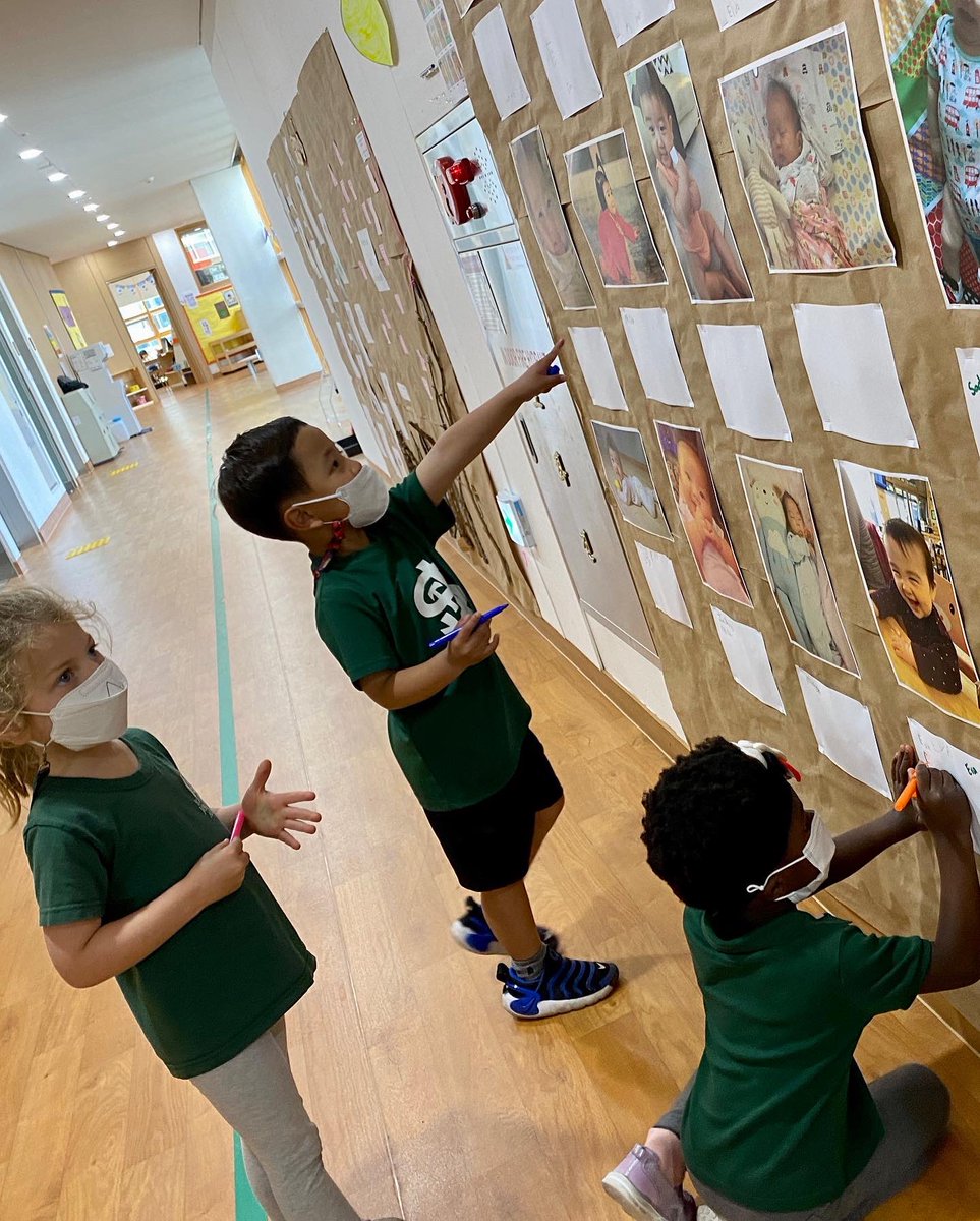 JeannieSung's tweet photo. Oh my, how much you have grown! 🥰 Caught our PreK friends guessing their friends from baby pictures! So cute!!!🥰🥰🥰
#TimeFliesSoFast #EnjoyWhileWeCan #TheyGrowUpSoFast🥲 https://t.co/uBHiBy3pAR