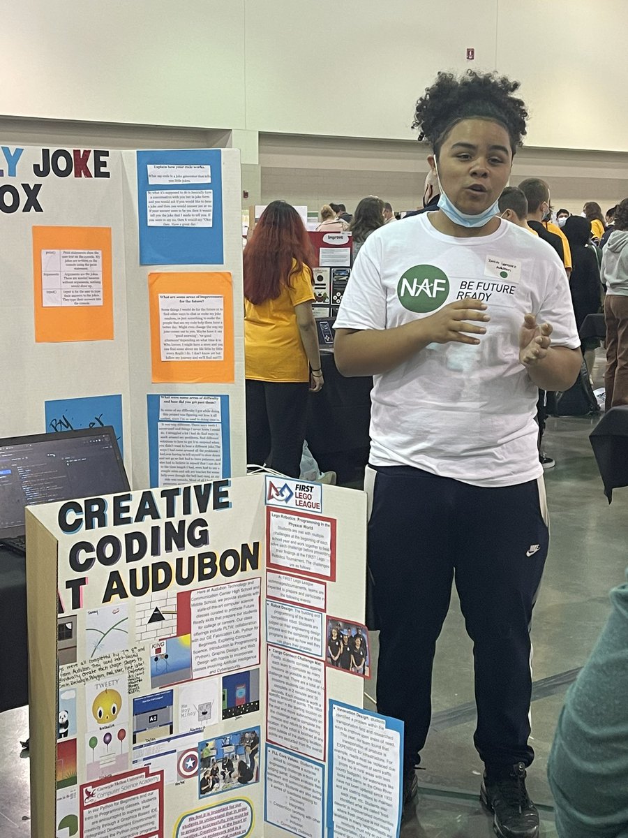AudubonMPS's tweet photo. Today three of our @NAFCareerAcads students participated in the @MilwaukeeMPS 15th annual STEM Fair. As last minute entires due to a cancellation, students worked hard to create their presentations. Hard work paid off as we placed 1st &amp; 2nd in the HS engineering division. 👏👏👏 https://t.co/YUO45P9xtg