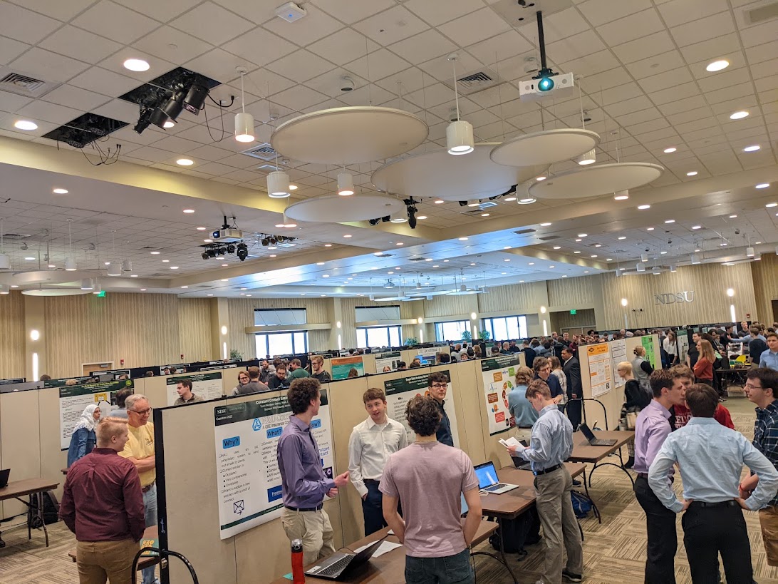 MikeKesslerPhD's tweet image. We had a great turnout for this afternoon&apos;s Engineering Senior Design Expo. Hats off to the hard-working design teams on their innovative projects. #GoBisonEngineering