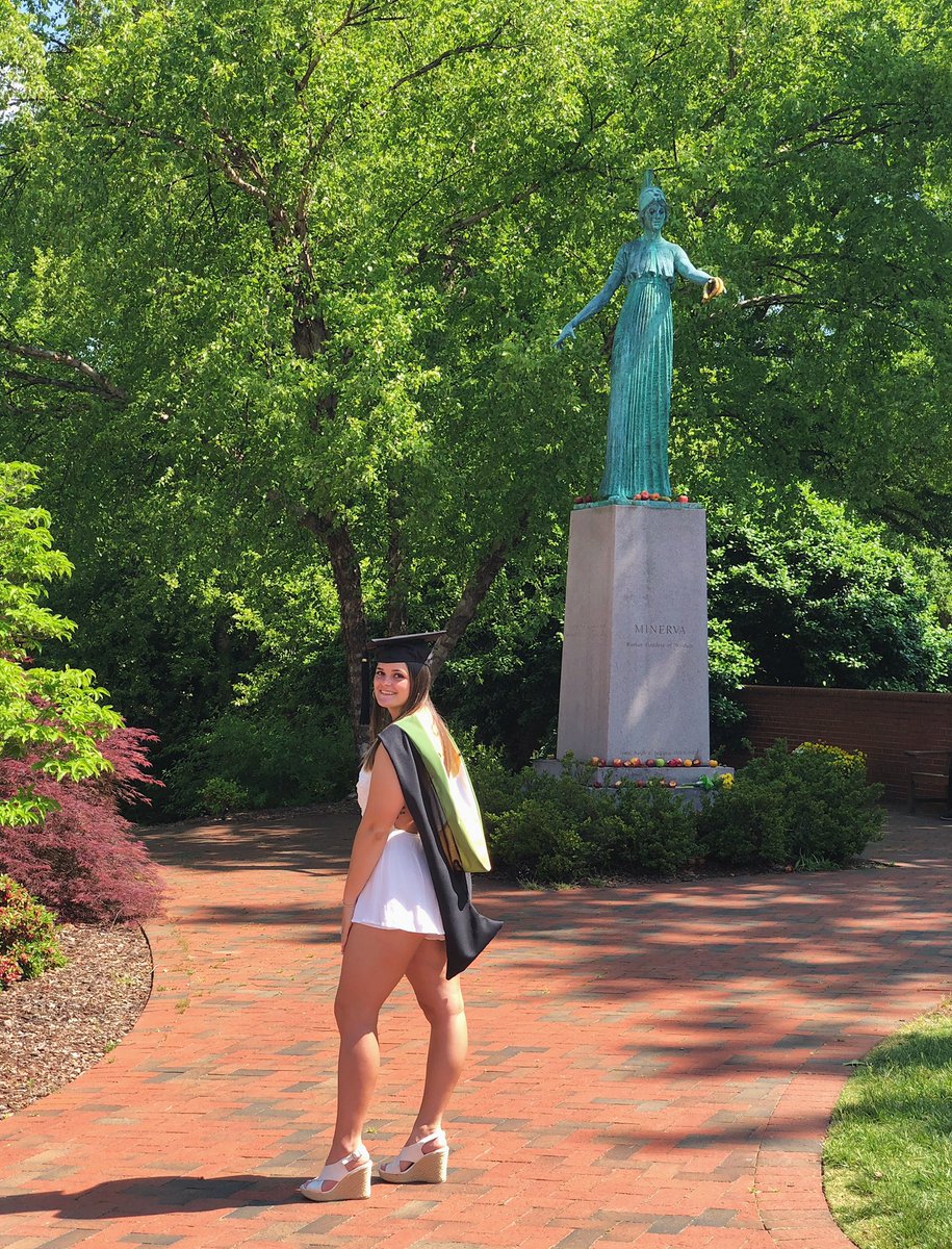 klubanskiATC's tweet photo. Been dreaming of tomorrow for 2 years… 🎓 https://t.co/68GYbu0Flo
