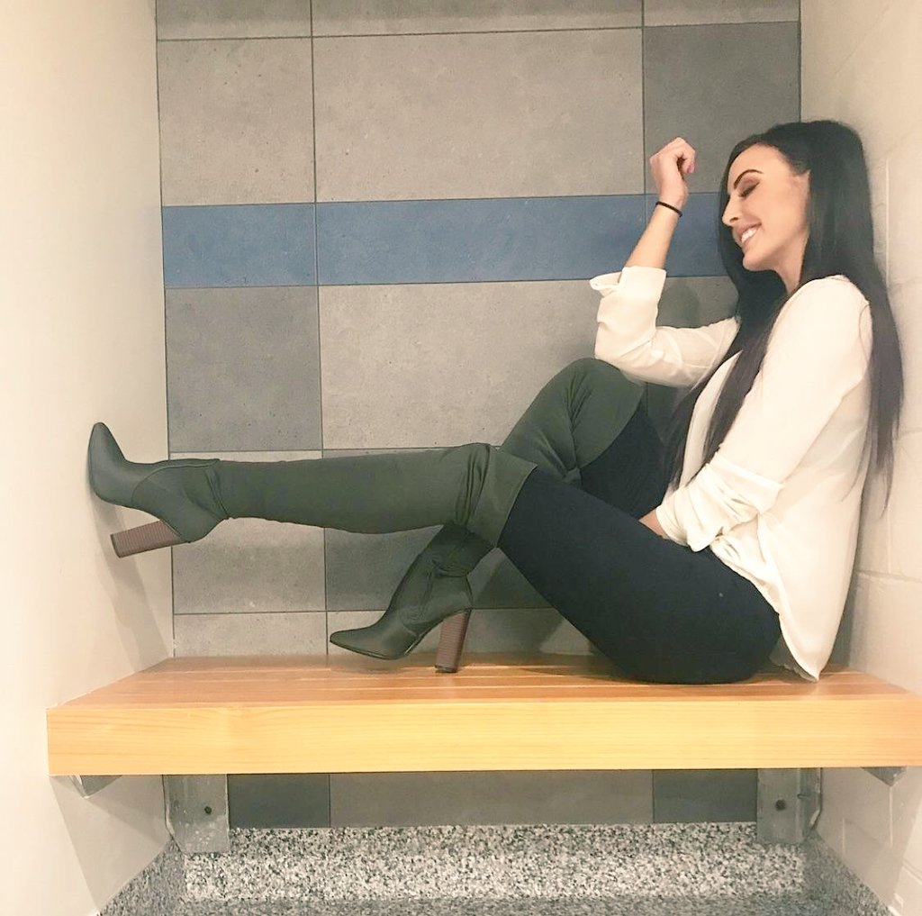 aaliyah_velvet's tweet photo. My #BitchSquad teammates turn the dreaded untalented thirty. I wish them nothing but forgiveness for this number, for a whole year. https://t.co/t57XZLiUYj