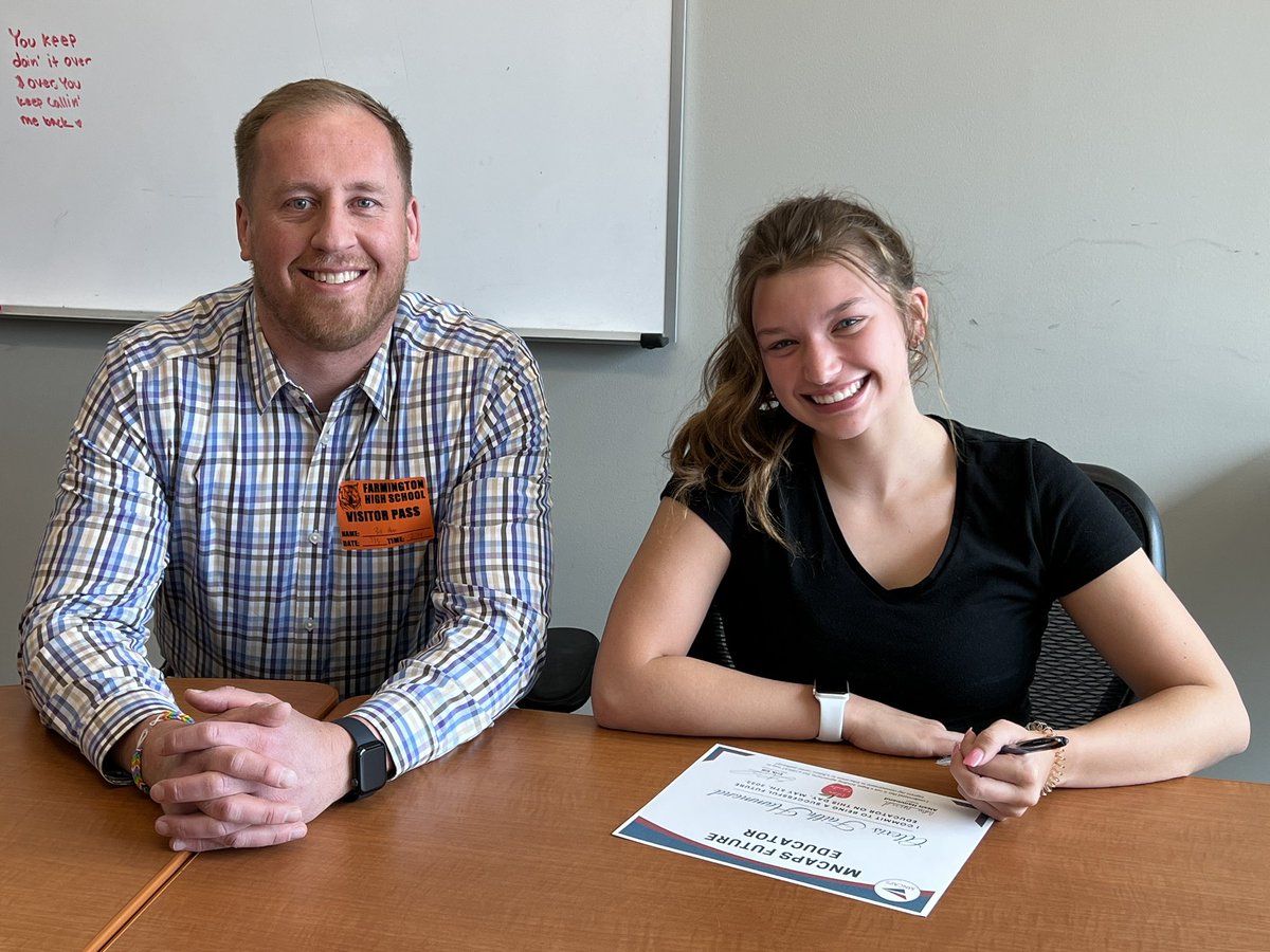 MNCAPS (@mn_caps) on Twitter photo Congratulations to Lexi Hammond who signed her Teacher Letter of Intent! This was our inaugural Teacher Signing Day at Farmington High School! @bergjaso <a href="/tigerfarmington/">Farmington Tigers</a> <a href="/isd192/">Isd192 Farmington </a> #TeacherAppreciationWeek Congratulations to Lexi Hammond who signed her Teacher Letter of Intent! This was our inaugural Teacher Signing Day at Farmington High School! @bergjaso <a href="/tigerfarmington/">Farmington Tigers</a> <a href="/isd192/">Isd192 Farmington </a> #TeacherAppreciationWeek