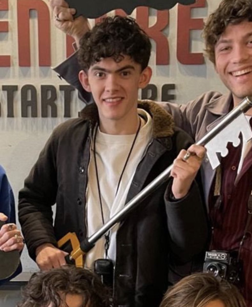 locke and his key or whatever idk i’ve haven’t seen the show