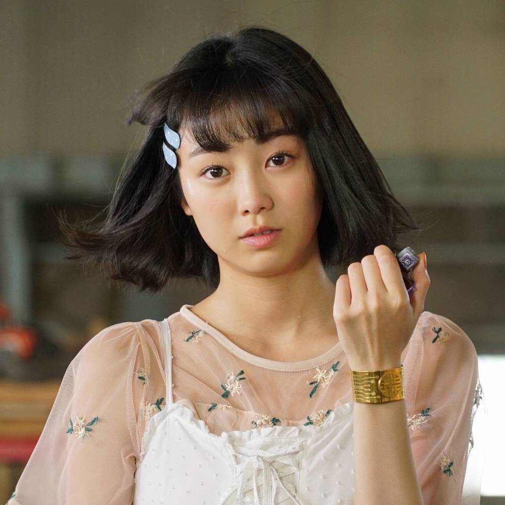 CDロストスマッシュ 登場作品:仮面ライダービルド 能力：円盤光刃の