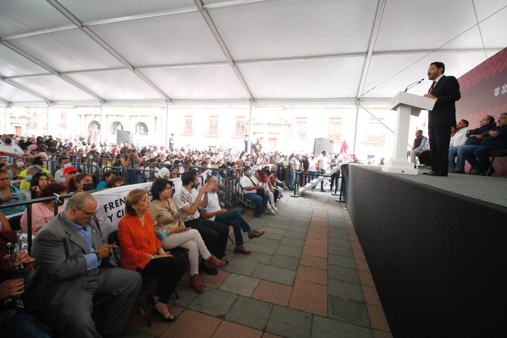 martibatres's tweet photo. Más de tres mil personas se reunieron en la Plaza Tolsá y calles aledañas, Centro Histórico, alcaldía Cuauhtémoc, para escuchar a la Jefa de Gobierno @claudiashein hablar sobre la obra de gobierno, el Litio y la Soberanía Nacional. https://t.co/7eoYgL5Wi5